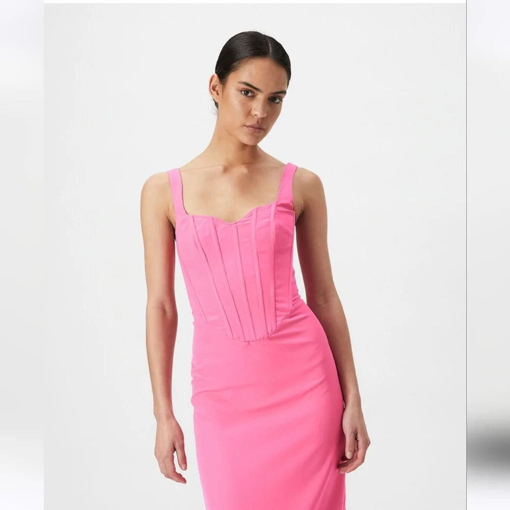 Bardot Pink Midi Dress - Picture 3 of 14